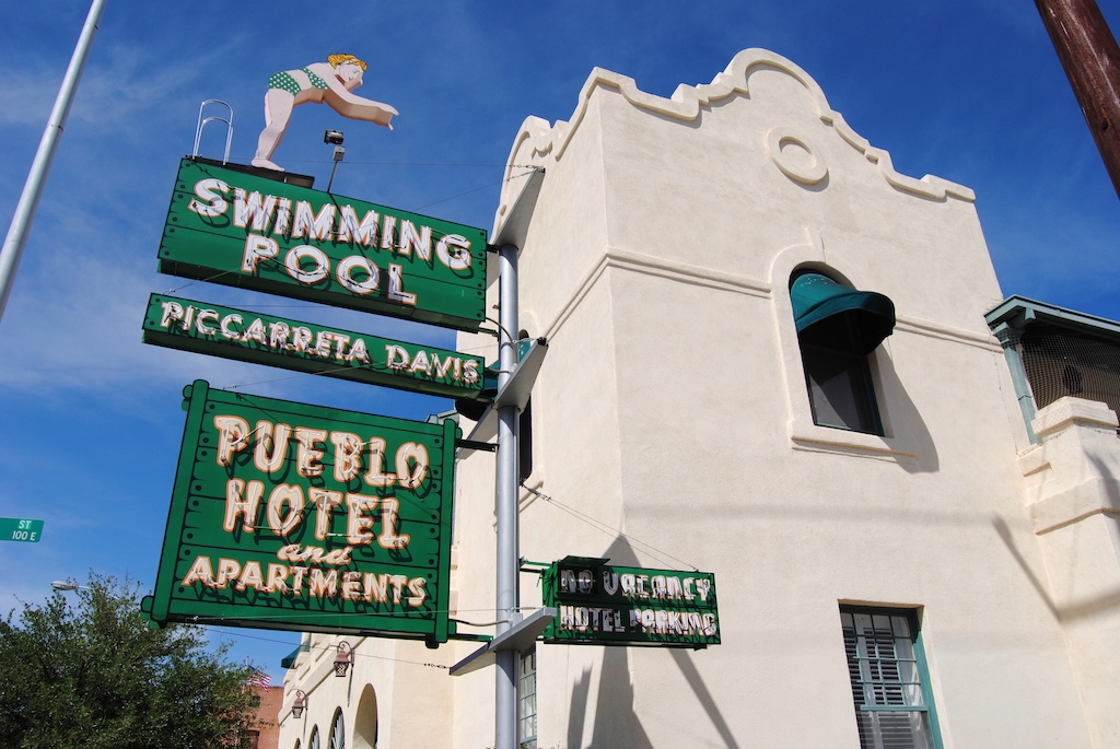 Pueblo-Hotel-Aveda-Tucson
